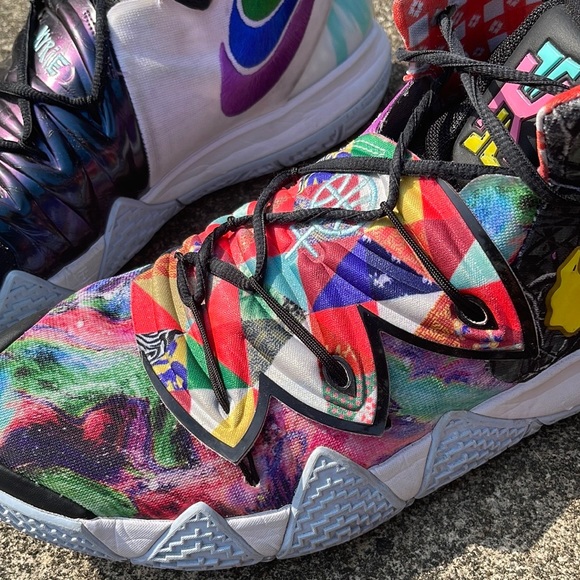 SOLD on eBay!!    Nike Kybrid S2 ‘Pineapple’ GS What the Kyrie Sneaker Size17 - Picture 10 of 16